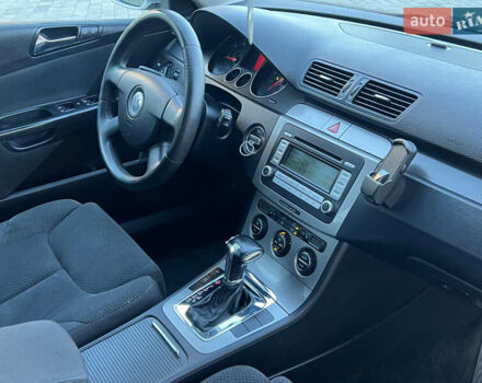 Серый Фольксваген Пассат, объемом двигателя 2 л и пробегом 240 тыс. км за 5350 $, фото 14 на Automoto.ua