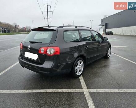 Сірий Фольксваген Пассат, об'ємом двигуна 1.9 л та пробігом 327 тис. км за 3333 $, фото 3 на Automoto.ua