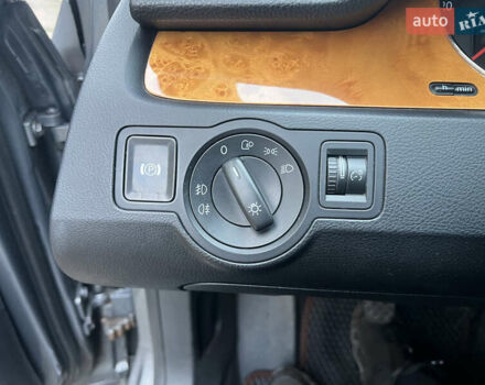 Серый Фольксваген Пассат, объемом двигателя 1.6 л и пробегом 258 тыс. км за 5900 $, фото 13 на Automoto.ua