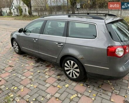 Серый Фольксваген Пассат, объемом двигателя 2 л и пробегом 424 тыс. км за 4200 $, фото 1 на Automoto.ua