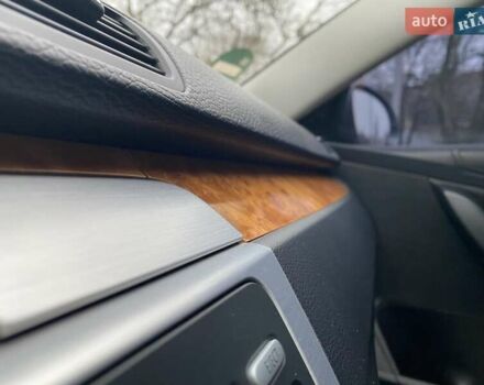 Серый Фольксваген Пассат, объемом двигателя 1.6 л и пробегом 258 тыс. км за 6500 $, фото 41 на Automoto.ua