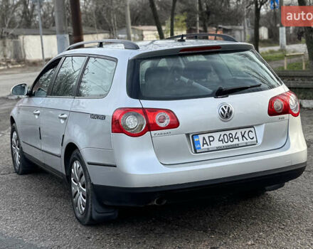 Серый Фольксваген Пассат, объемом двигателя 1.6 л и пробегом 234 тыс. км за 4250 $, фото 3 на Automoto.ua