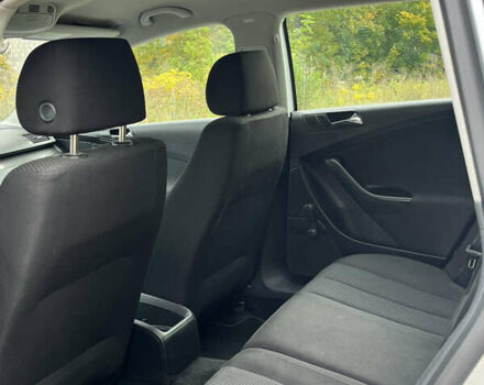 Сірий Фольксваген Пассат, об'ємом двигуна 1.6 л та пробігом 209 тис. км за 6300 $, фото 16 на Automoto.ua