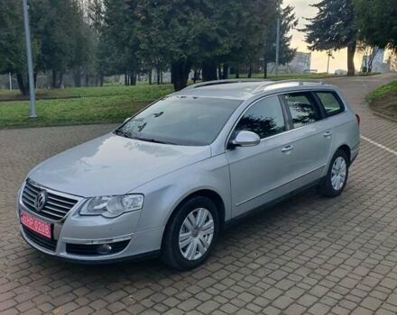 Сірий Фольксваген Пассат, об'ємом двигуна 1.6 л та пробігом 212 тис. км за 5900 $, фото 13 на Automoto.ua
