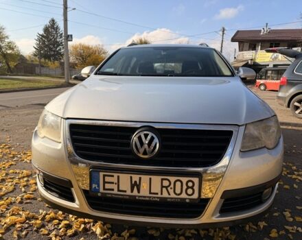 Сірий Фольксваген Пассат, об'ємом двигуна 2 л та пробігом 300 тис. км за 2800 $, фото 2 на Automoto.ua