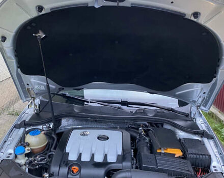 Сірий Фольксваген Пассат, об'ємом двигуна 2 л та пробігом 294 тис. км за 6300 $, фото 9 на Automoto.ua