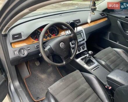 Серый Фольксваген Пассат, объемом двигателя 1.6 л и пробегом 258 тыс. км за 6500 $, фото 20 на Automoto.ua