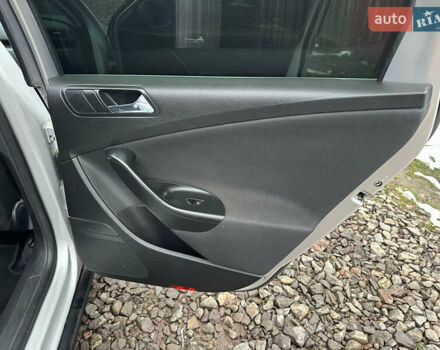 Серый Фольксваген Пассат, объемом двигателя 1.9 л и пробегом 348 тыс. км за 4400 $, фото 22 на Automoto.ua