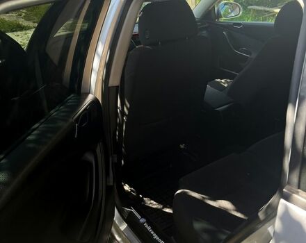 Сірий Фольксваген Пассат, об'ємом двигуна 1.9 л та пробігом 280 тис. км за 2800 $, фото 5 на Automoto.ua