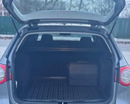 Серый Фольксваген Пассат, объемом двигателя 2 л и пробегом 300 тыс. км за 6500 $, фото 8 на Automoto.ua