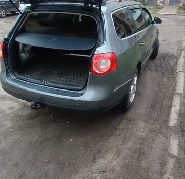 Серый Фольксваген Пассат, объемом двигателя 2 л и пробегом 335 тыс. км за 6000 $, фото 14 на Automoto.ua