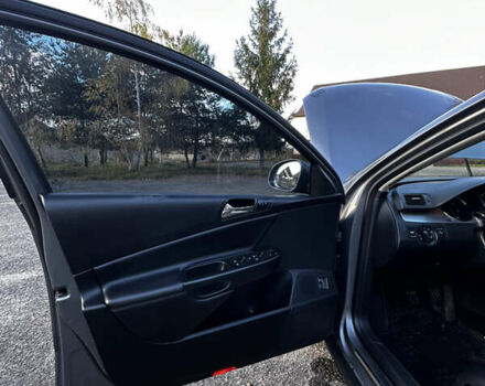 Серый Фольксваген Пассат, объемом двигателя 2 л и пробегом 260 тыс. км за 6500 $, фото 35 на Automoto.ua