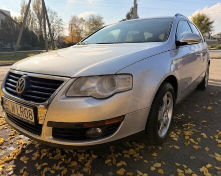 Сірий Фольксваген Пассат, об'ємом двигуна 2 л та пробігом 300 тис. км за 2800 $, фото 3 на Automoto.ua