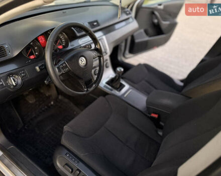 Серый Фольксваген Пассат, объемом двигателя 2 л и пробегом 340 тыс. км за 5500 $, фото 21 на Automoto.ua