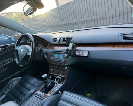 Серый Фольксваген Пассат, объемом двигателя 2 л и пробегом 249 тыс. км за 5399 $, фото 6 на Automoto.ua