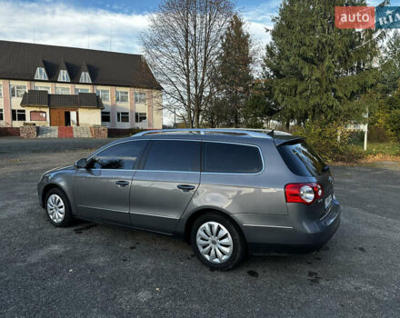 Серый Фольксваген Пассат, объемом двигателя 2 л и пробегом 260 тыс. км за 6500 $, фото 4 на Automoto.ua