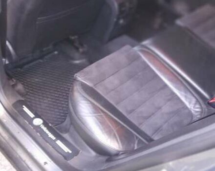 Серый Фольксваген Пассат, объемом двигателя 2 л и пробегом 350 тыс. км за 5000 $, фото 5 на Automoto.ua