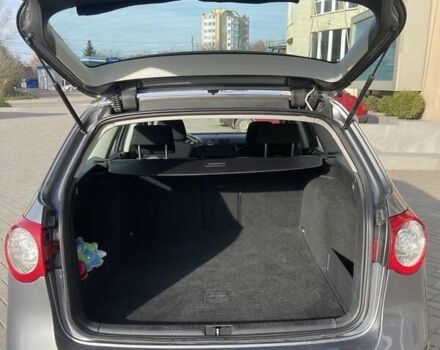 Серый Фольксваген Пассат, объемом двигателя 1.6 л и пробегом 238 тыс. км за 5200 $, фото 20 на Automoto.ua