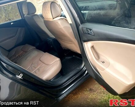 Серый Фольксваген Пассат, объемом двигателя 2 л и пробегом 360 тыс. км за 5250 $, фото 13 на Automoto.ua