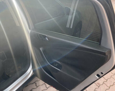 Серый Фольксваген Пассат, объемом двигателя 1.97 л и пробегом 350 тыс. км за 5600 $, фото 14 на Automoto.ua