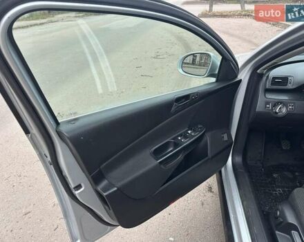 Серый Фольксваген Пассат, объемом двигателя 1.97 л и пробегом 423 тыс. км за 5499 $, фото 10 на Automoto.ua