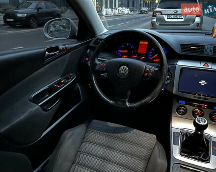 Сірий Фольксваген Пассат, об'ємом двигуна 1.9 л та пробігом 348 тис. км за 4650 $, фото 33 на Automoto.ua