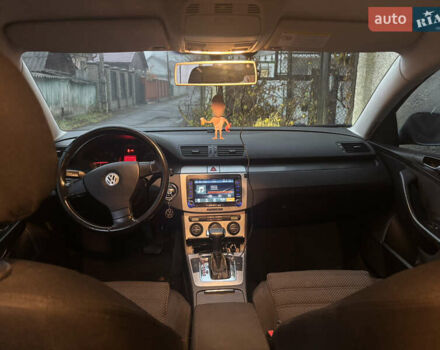 Серый Фольксваген Пассат, объемом двигателя 2 л и пробегом 230 тыс. км за 7500 $, фото 10 на Automoto.ua