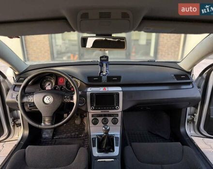 Серый Фольксваген Пассат, объемом двигателя 2 л и пробегом 340 тыс. км за 5500 $, фото 22 на Automoto.ua