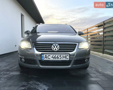 Серый Фольксваген Пассат, объемом двигателя 1.98 л и пробегом 201 тыс. км за 7300 $, фото 5 на Automoto.ua