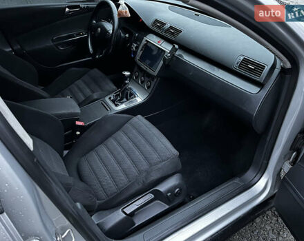Сірий Фольксваген Пассат, об'ємом двигуна 1.9 л та пробігом 348 тис. км за 4650 $, фото 26 на Automoto.ua