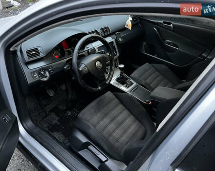 Сірий Фольксваген Пассат, об'ємом двигуна 1.9 л та пробігом 348 тис. км за 4650 $, фото 22 на Automoto.ua