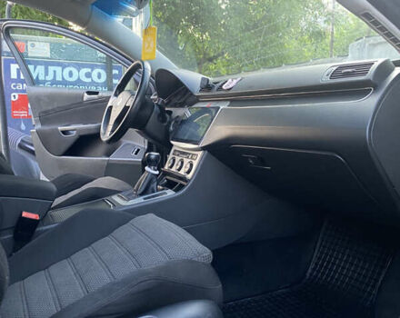 Серый Фольксваген Пассат, объемом двигателя 2 л и пробегом 245 тыс. км за 5600 $, фото 14 на Automoto.ua