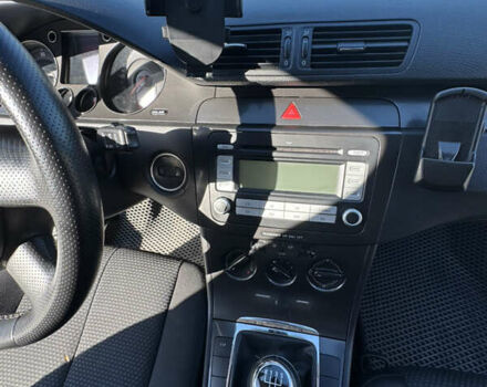 Серый Фольксваген Пассат, объемом двигателя 1.9 л и пробегом 228 тыс. км за 6100 $, фото 10 на Automoto.ua