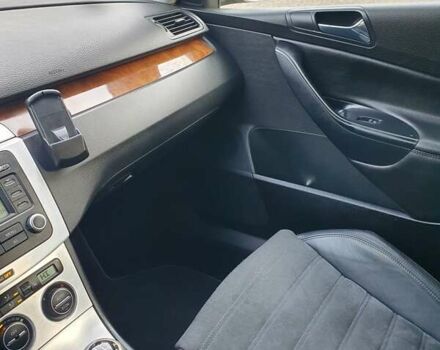 Сірий Фольксваген Пассат, об'ємом двигуна 1.6 л та пробігом 212 тис. км за 5900 $, фото 39 на Automoto.ua