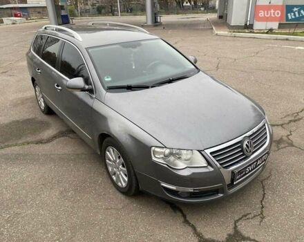 Серый Фольксваген Пассат, объемом двигателя 1.6 л и пробегом 258 тыс. км за 6500 $, фото 8 на Automoto.ua