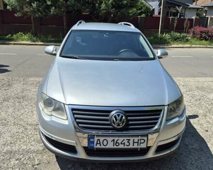 Серый Фольксваген Пассат, объемом двигателя 1.9 л и пробегом 300 тыс. км за 5300 $, фото 2 на Automoto.ua