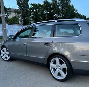 Серый Фольксваген Пассат, объемом двигателя 2 л и пробегом 198 тыс. км за 6900 $, фото 13 на Automoto.ua