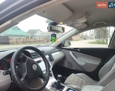 Серый Фольксваген Пассат, объемом двигателя 1.98 л и пробегом 452 тыс. км за 5000 $, фото 16 на Automoto.ua