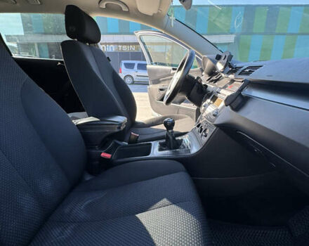 Серый Фольксваген Пассат, объемом двигателя 1.9 л и пробегом 228 тыс. км за 6100 $, фото 12 на Automoto.ua