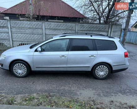 Серый Фольксваген Пассат, объемом двигателя 2 л и пробегом 300 тыс. км за 2950 $, фото 2 на Automoto.ua