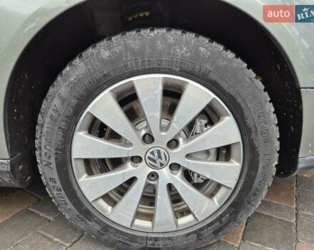 Серый Фольксваген Пассат, объемом двигателя 2 л и пробегом 282 тыс. км за 6300 $, фото 16 на Automoto.ua