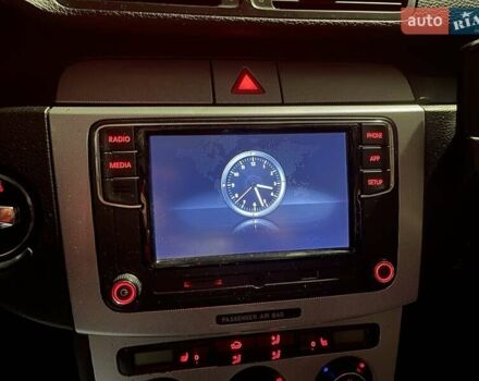 Серый Фольксваген Пассат, объемом двигателя 1.6 л и пробегом 238 тыс. км за 5200 $, фото 16 на Automoto.ua