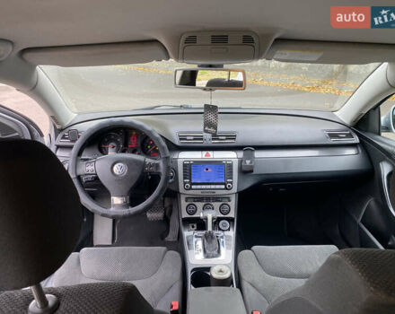 Серый Фольксваген Пассат, объемом двигателя 1.97 л и пробегом 395 тыс. км за 6000 $, фото 8 на Automoto.ua