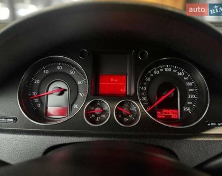 Сірий Фольксваген Пассат, об'ємом двигуна 1.6 л та пробігом 244 тис. км за 6199 $, фото 17 на Automoto.ua