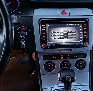 Серый Фольксваген Пассат, объемом двигателя 2 л и пробегом 198 тыс. км за 6900 $, фото 32 на Automoto.ua