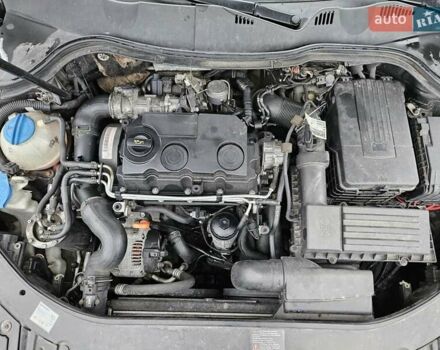 Сірий Фольксваген Пассат, об'ємом двигуна 1.9 л та пробігом 327 тис. км за 3333 $, фото 11 на Automoto.ua