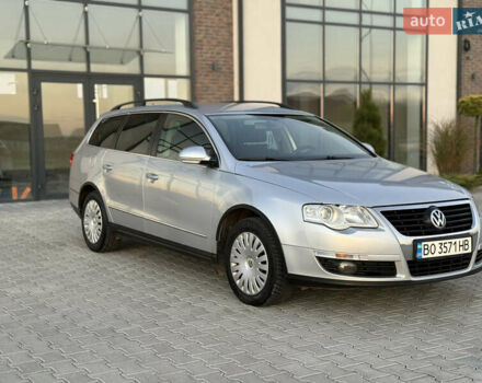 Серый Фольксваген Пассат, объемом двигателя 2 л и пробегом 340 тыс. км за 5500 $, фото 6 на Automoto.ua