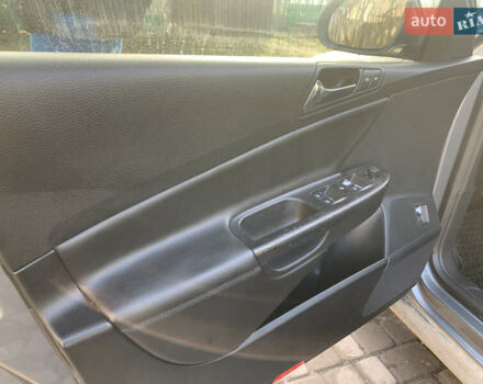 Серый Фольксваген Пассат, объемом двигателя 2 л и пробегом 247 тыс. км за 5700 $, фото 19 на Automoto.ua