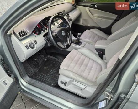 Серый Фольксваген Пассат, объемом двигателя 2 л и пробегом 282 тыс. км за 6300 $, фото 3 на Automoto.ua