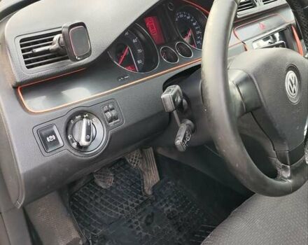 Серый Фольксваген Пассат, объемом двигателя 1.6 л и пробегом 278 тыс. км за 6500 $, фото 15 на Automoto.ua